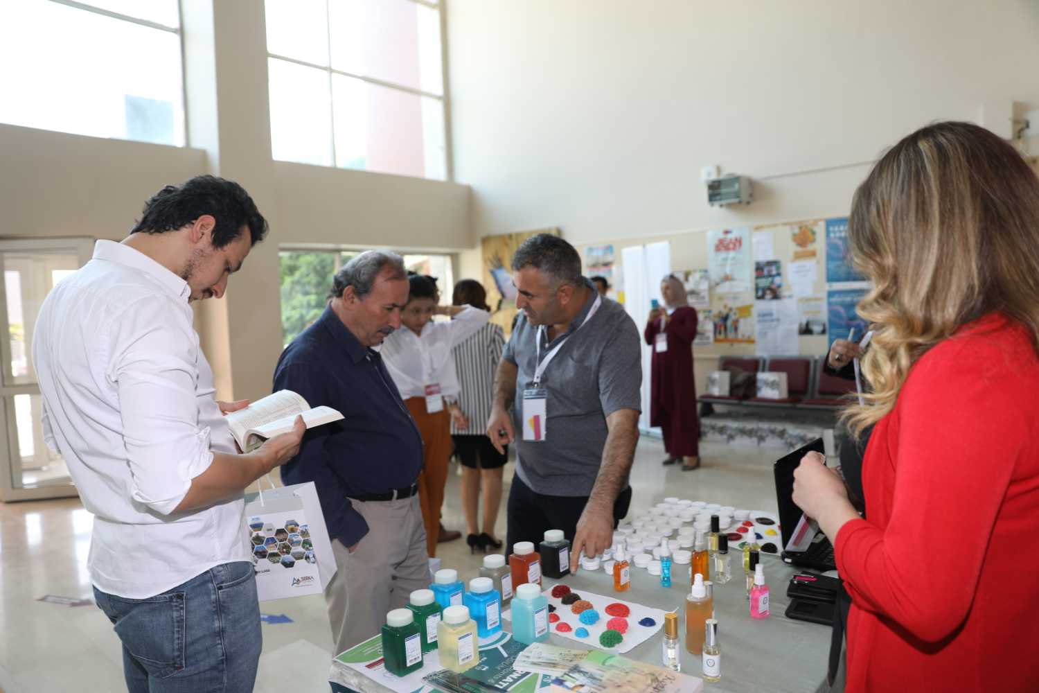 I. Uluslararası Aromatik Bitkiler ve Kozmetik Sempozyumu Başladı